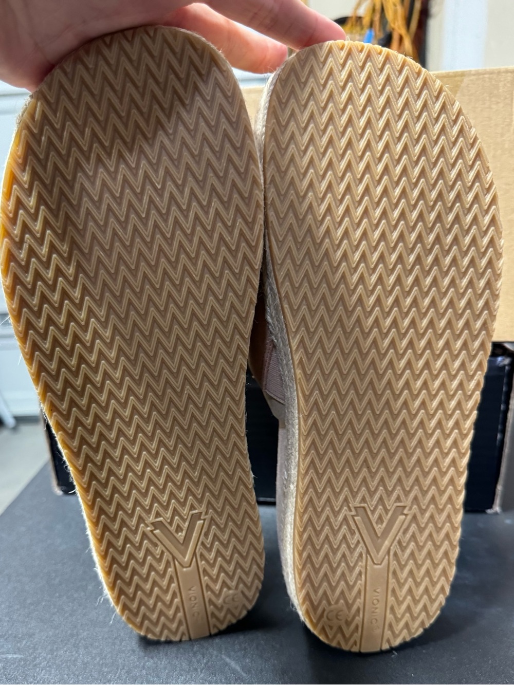 Vionic YASMINA MOCHA MOUSSE Slide Sandal 8.5 M New - Picture 3 of 9
